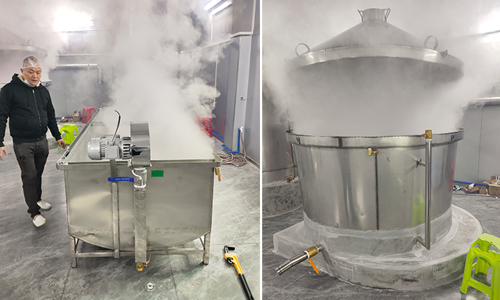 雅大酿酒设备蒸汽量大，节省燃料