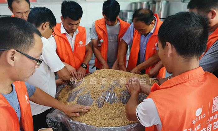 为什么不同酒厂酿造的小曲清香酒味道不一样？ 6