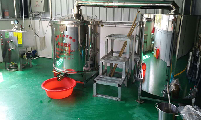 10.4新型酿酒设备—电加热酿酒设备