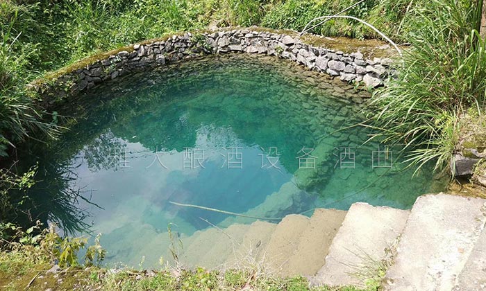 6.19曾氏酒业老家的山泉水