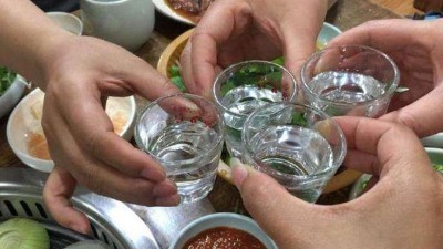 全自动酿酒设备：过年喝酒的6大理由！句句戳心……