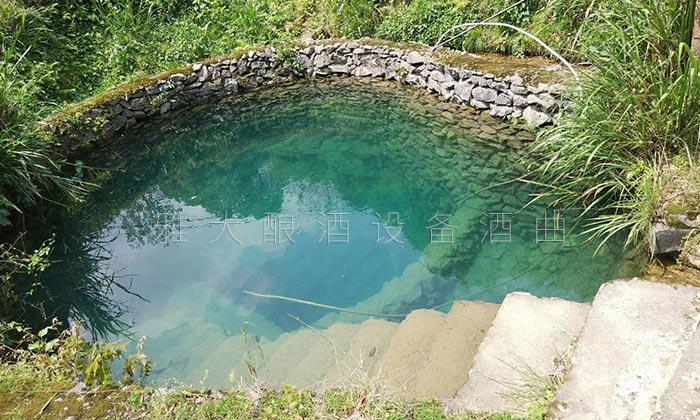 酿造用水选择山泉水